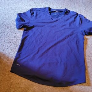Bylt V neck shirt